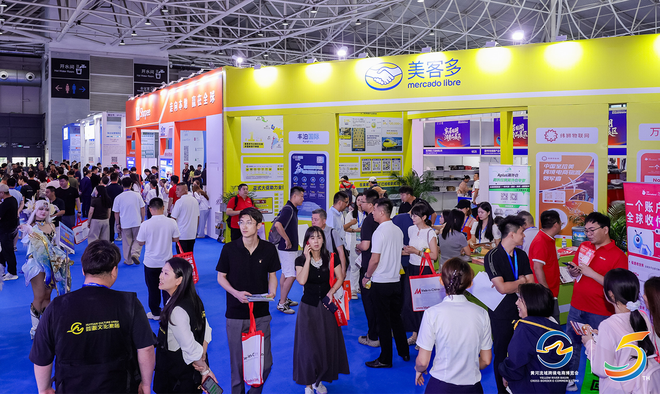 首日盛况！黄河流域跨境电商博览会火热启幕，纬狮物流 6F01 展位客流不断(图1)